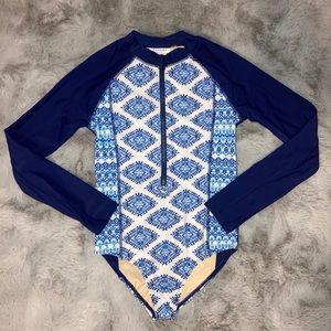 Really nice navy bodysuit